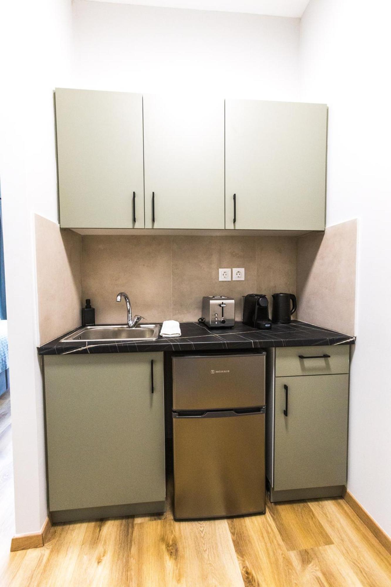 Raise Area 41 Apartment เอเธนส์ ภายนอก รูปภาพ