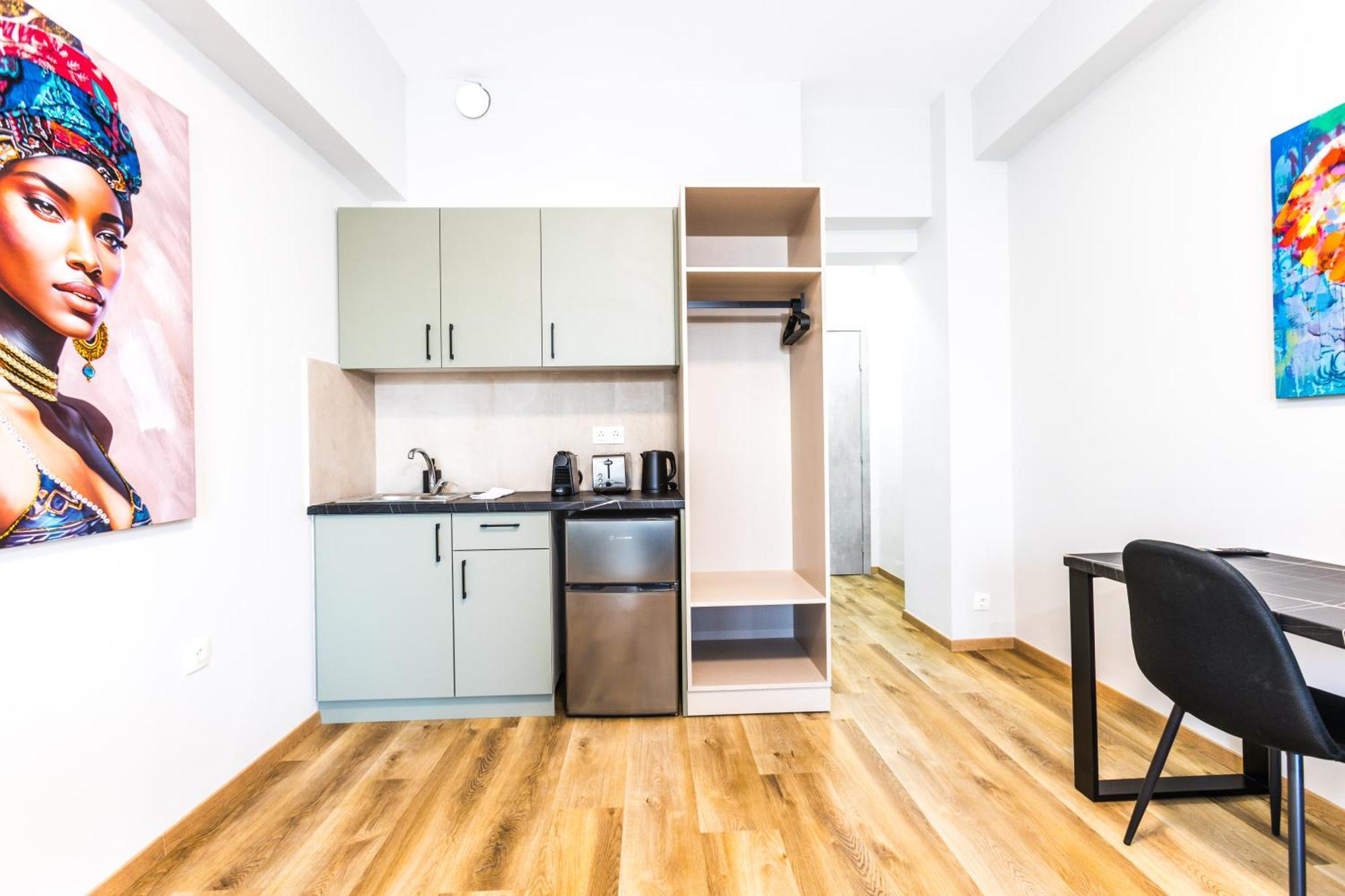 Raise Area 41 Apartment เอเธนส์ ภายนอก รูปภาพ